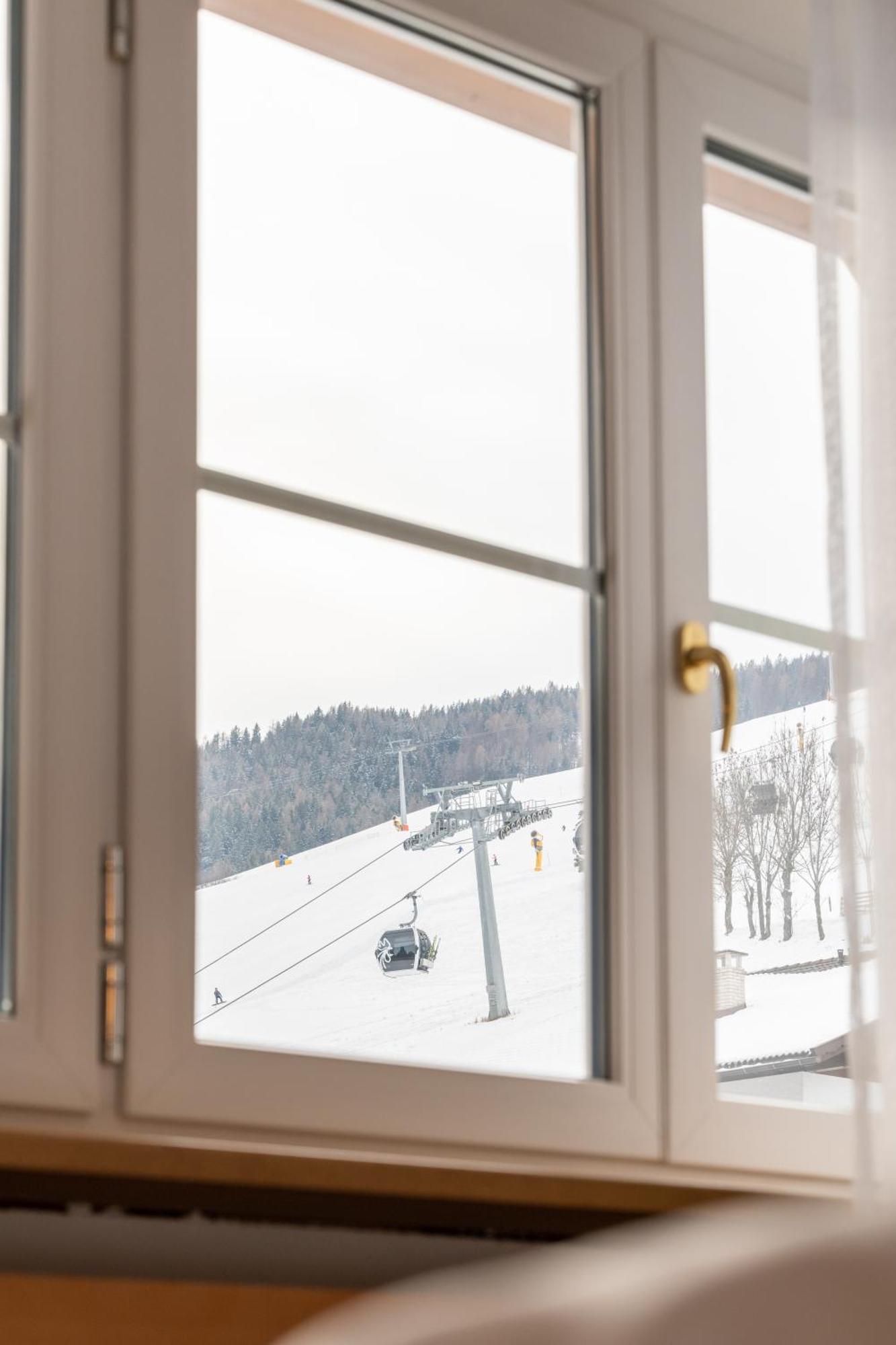 Hotel Christoph Olang ภายนอก รูปภาพ