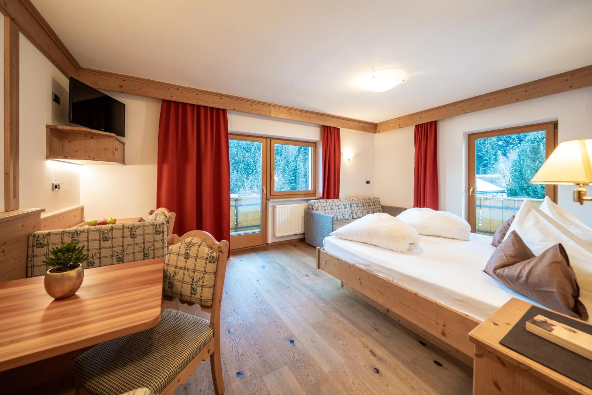 Hotel Christoph Olang ภายนอก รูปภาพ