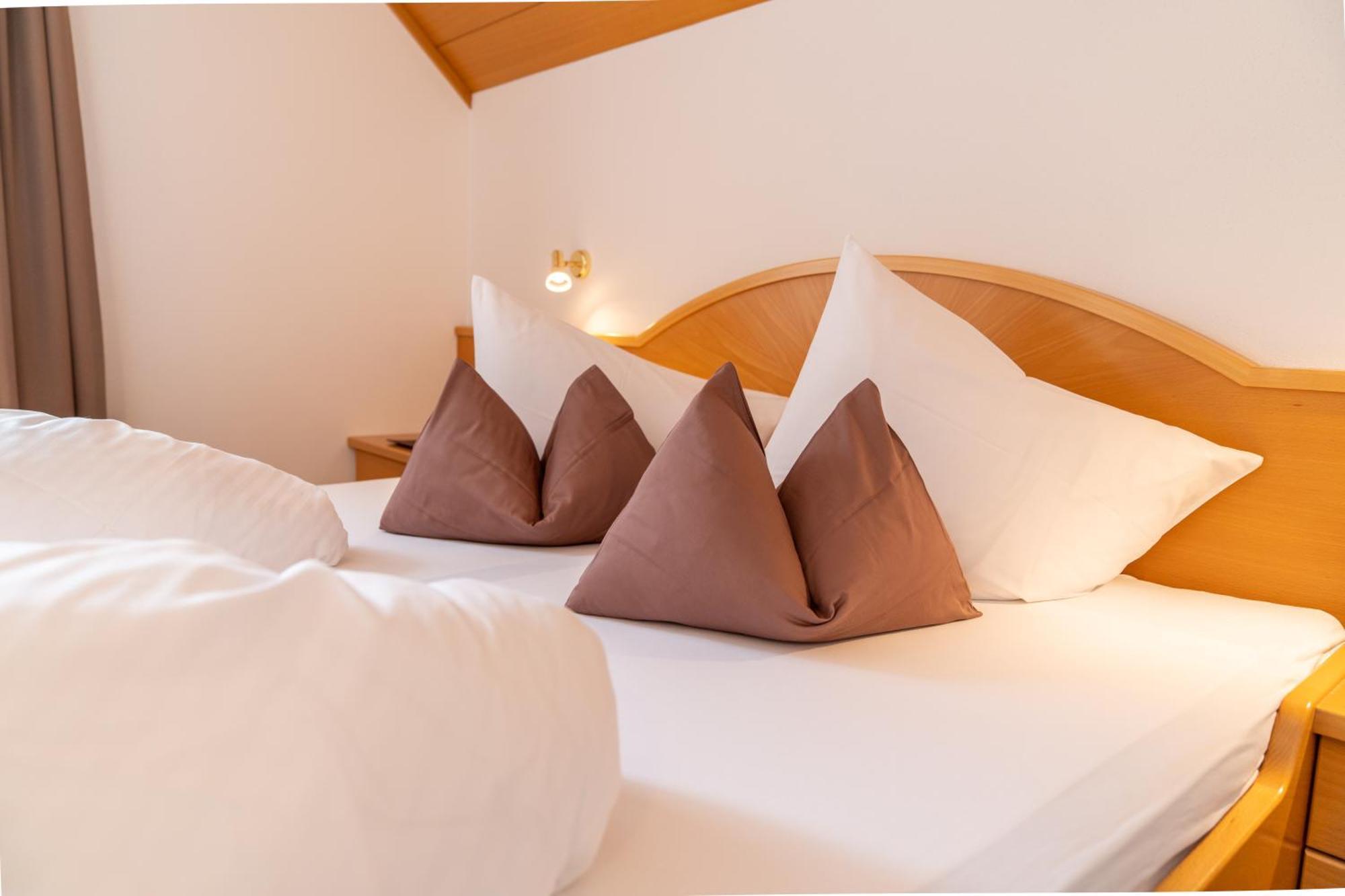 Hotel Christoph Olang ภายนอก รูปภาพ