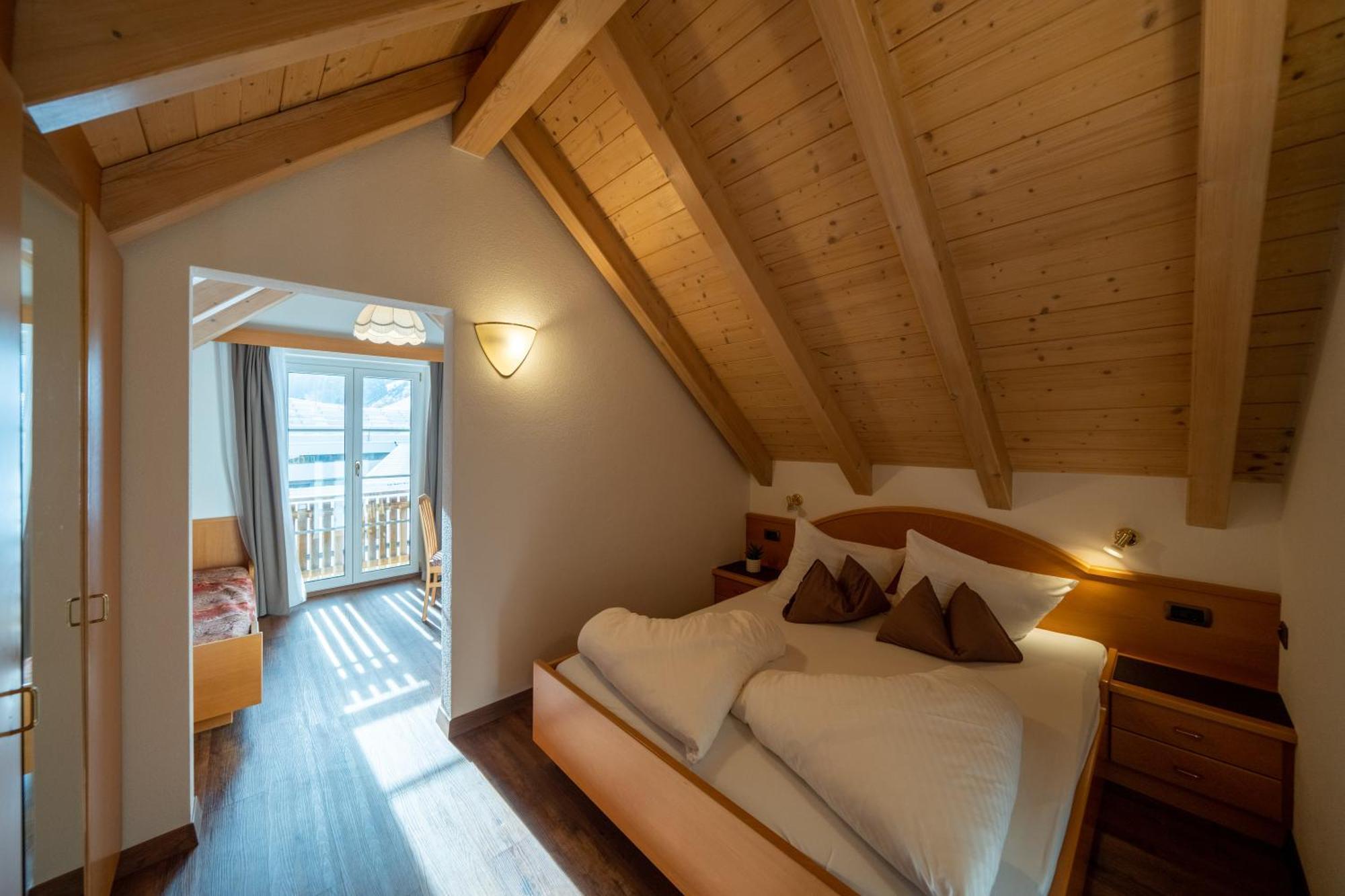 Hotel Christoph Olang ภายนอก รูปภาพ