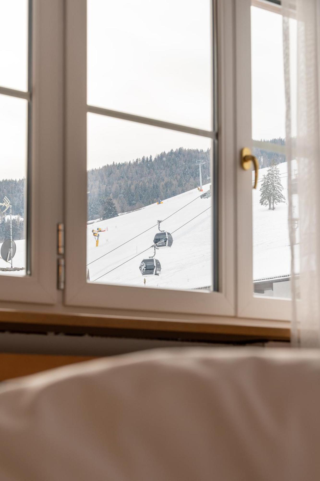 Hotel Christoph Olang ภายนอก รูปภาพ