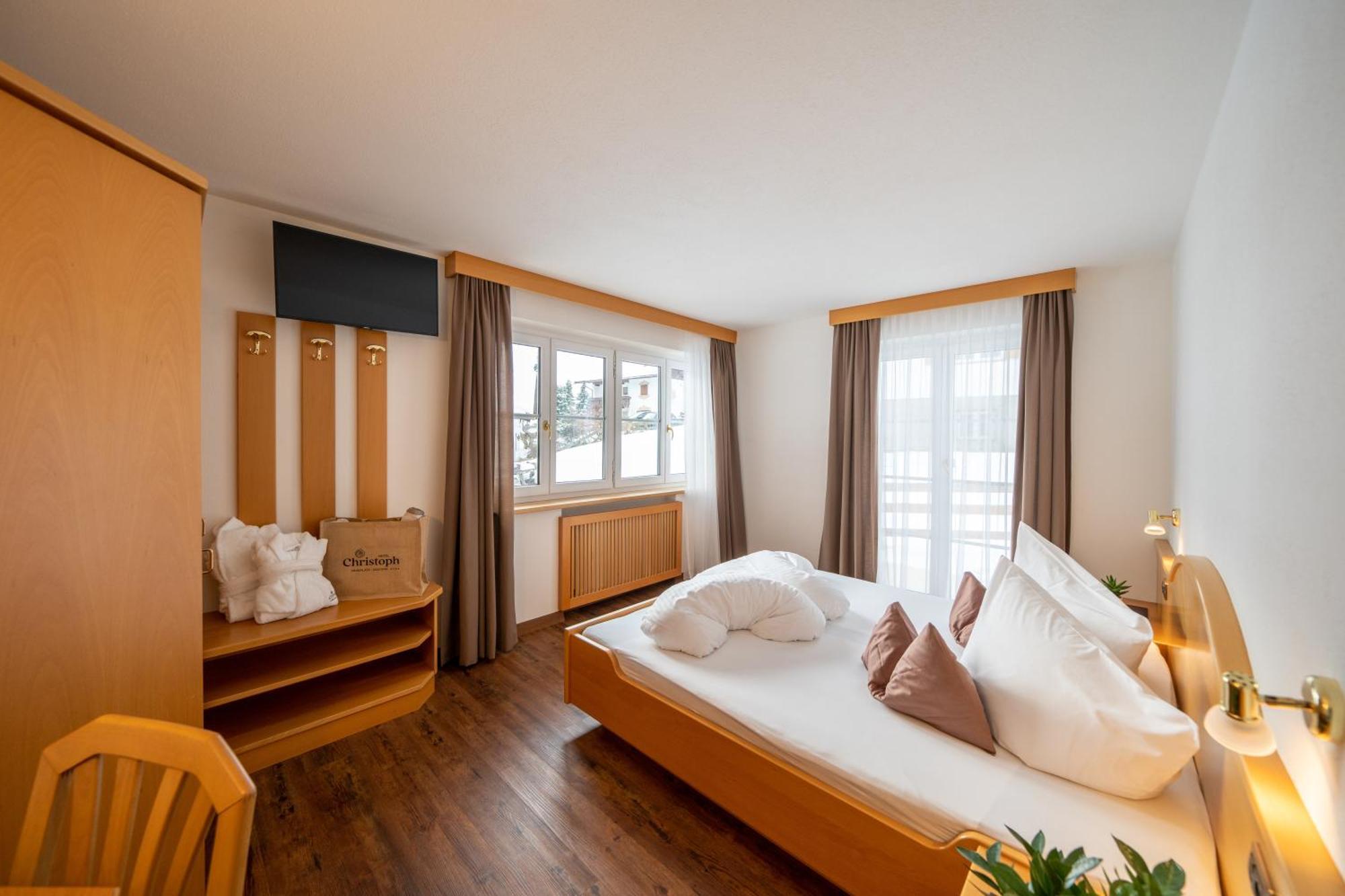 Hotel Christoph Olang ภายนอก รูปภาพ