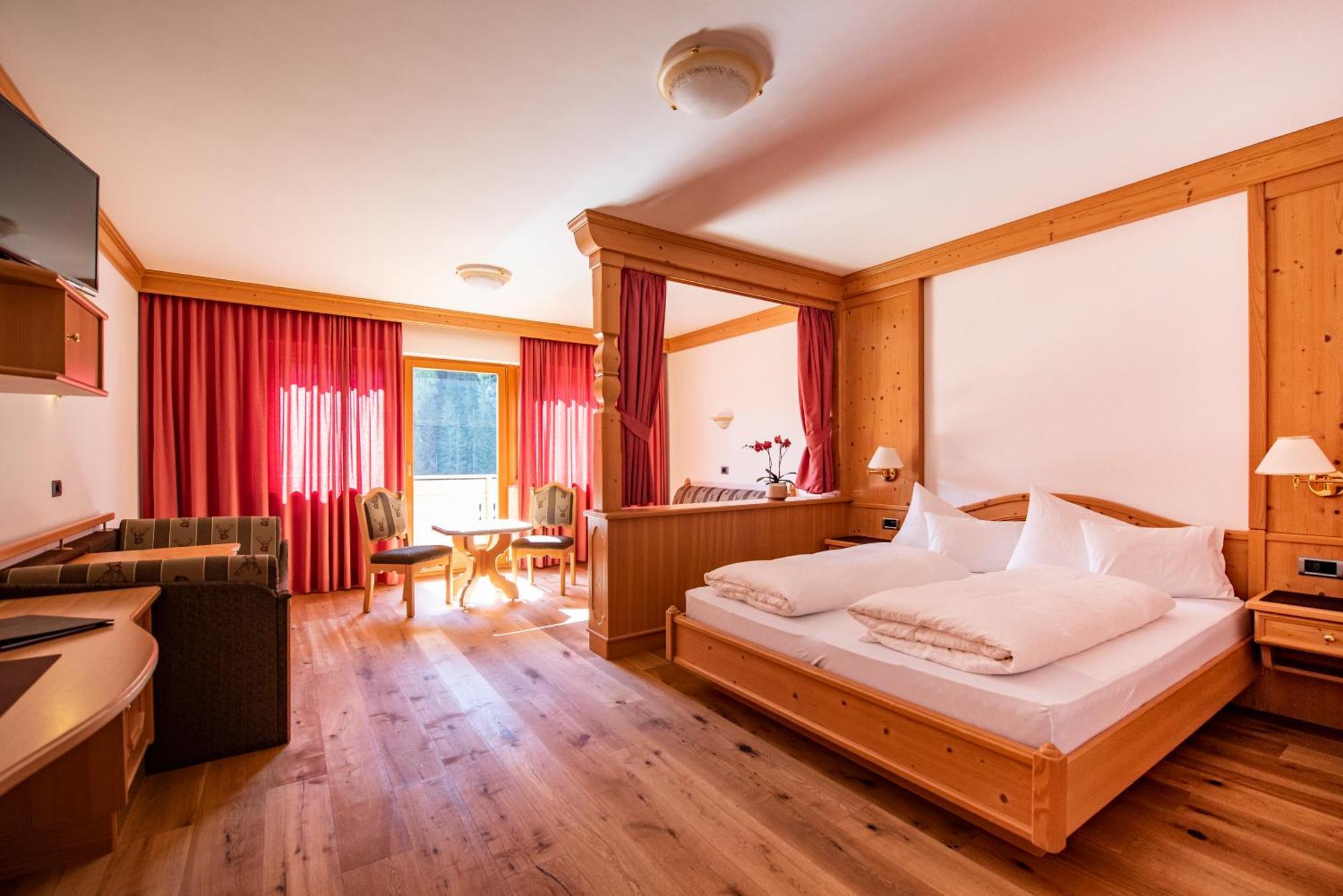 Hotel Christoph Olang ภายนอก รูปภาพ