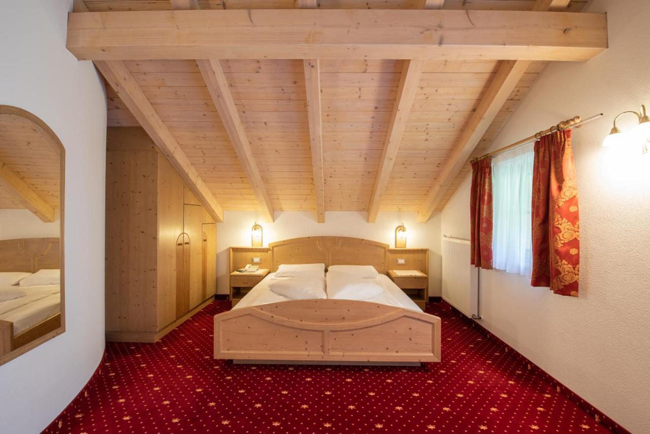 Hotel Christoph Olang ภายนอก รูปภาพ